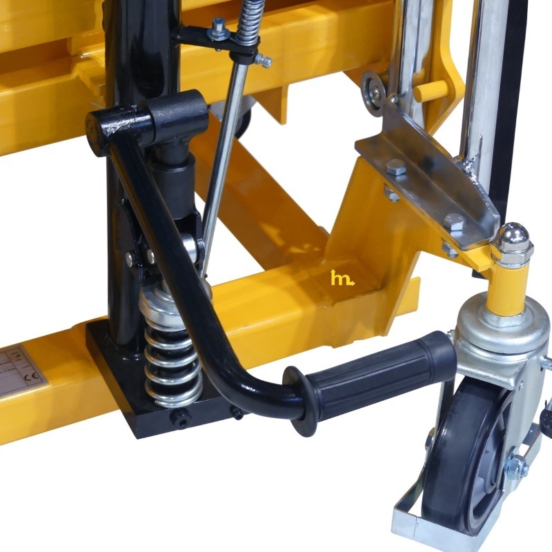 Zoom al mecanismo de elevacion Mini apilador para bobinas 400 kg - Elevación 1200 mm