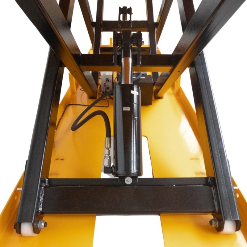 Zoom sobre el pistón de la mesa elevadora eléctrica doble tijera horizontal 2000 kg - plataforma 2700 x 800 mm